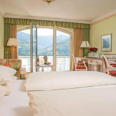 Grand Zell Am מלון