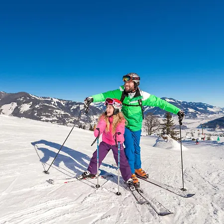 מלון Grand Zell Am 4*