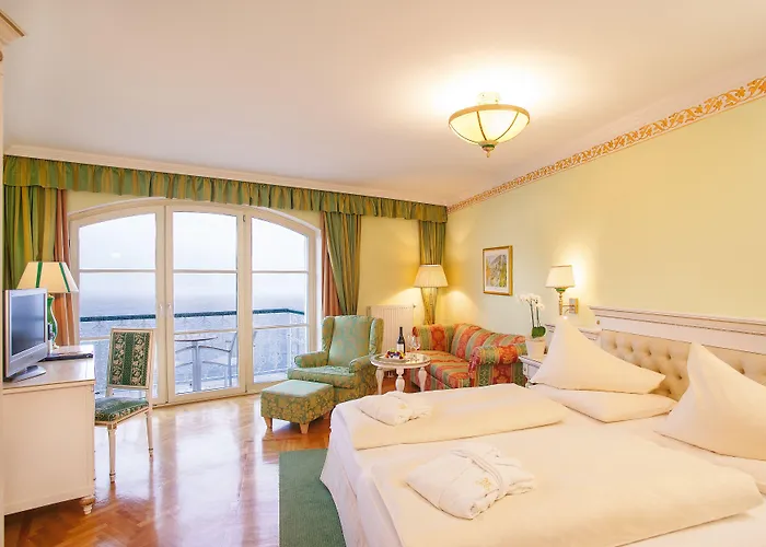 Grand Zell Am Hotel 4*