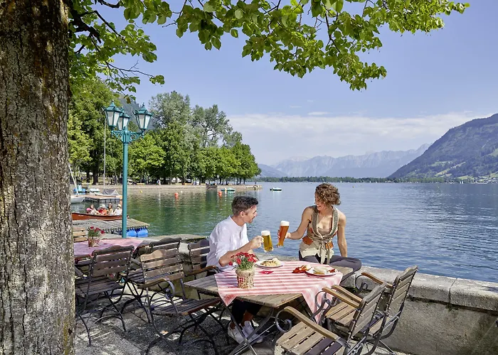 Grand Zell Am Отель